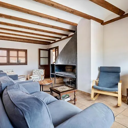 Farm stay Cal Tous, La Socarrimada
