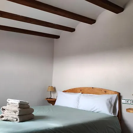Farm stay Cal Tous, La Socarrimada Rojals
