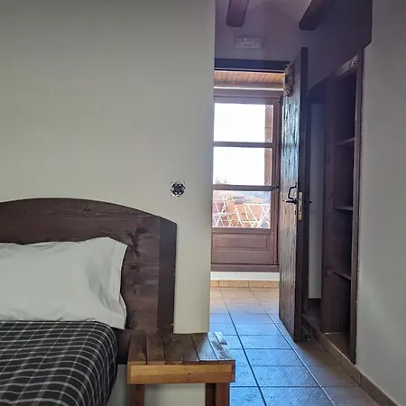 Farm stay Cal Tous, La Socarrimada Rojals